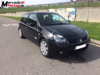 Renault clio sport 182