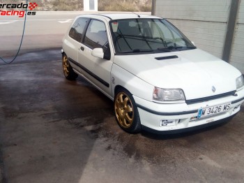 Se vende clio 16v 2.0