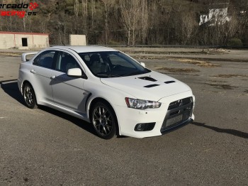 Vendo mitsubishi lancer evo x mr