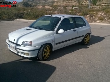 Se vende clio 16v swap a williams tambien cambios