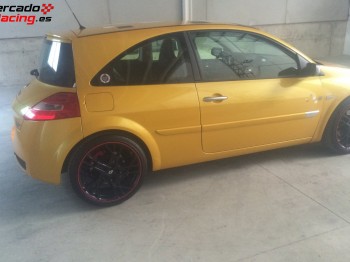 Renault megane sport f1 team r26
