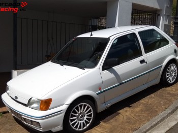 Ford fiesta xr2 en buen estado