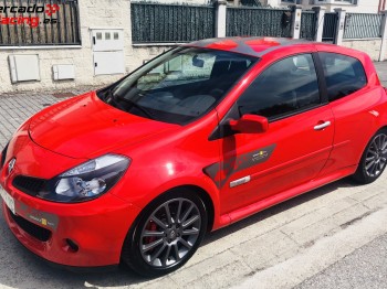 Renault clío sport f1 team r27