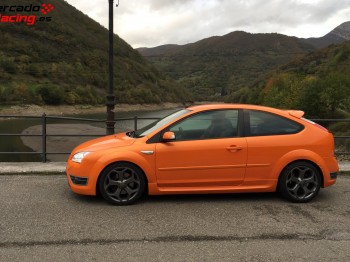Ford focus st 225