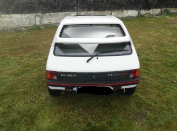 Peugeot 205 gtx