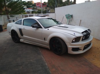 Mustang gt-cs 