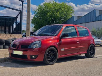 Se vende clio sport 172 año 2003. preparado y homologado