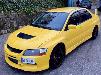 Mitsubishi lancer evolution 8