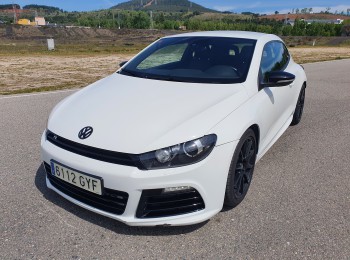 Volkswagen scirocco 2.0 tsi 265 r dsg6 2010