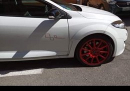 Renault megane 3 r trophy 69000kms  (nacional)