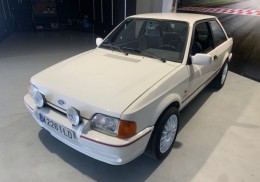 Ford escort xr3i 