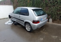 Carrocería saxo vts