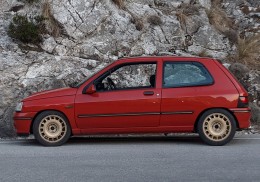 Clio 16v
