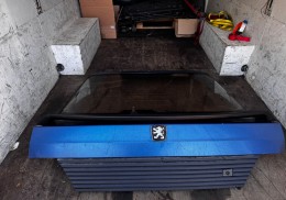 Capó trasero peugeot 309 gti 16v