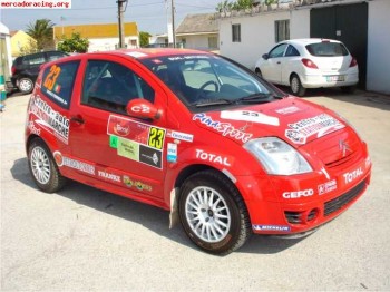 C2 r2- se vende o cambia.