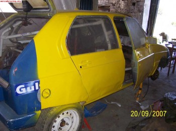 Escucho ofertas por abandono de competicion