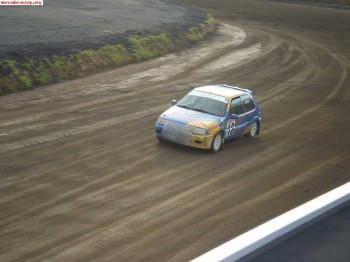 Se vende saxo 16 para autocross