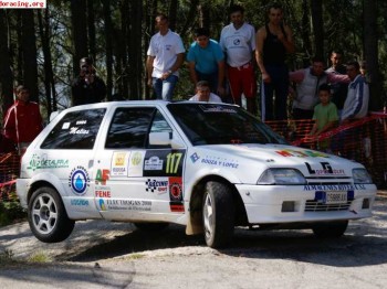 Se vende o cambia citroen ax gti