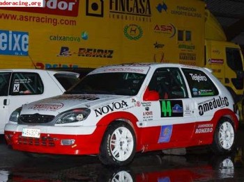 Se vende o cambia citroen saxo