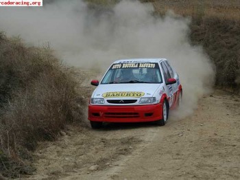 Se vende citroen saxo de tierra
