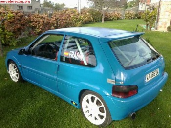 Se vende saxo sin ninguna carrera.