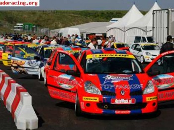 Busco coche de rallys en 2.500 eu