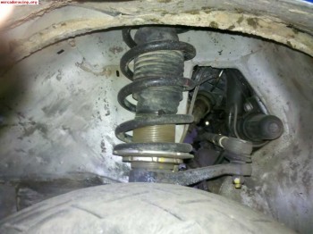 Se vende carroceria 106 posibilidad de papeles