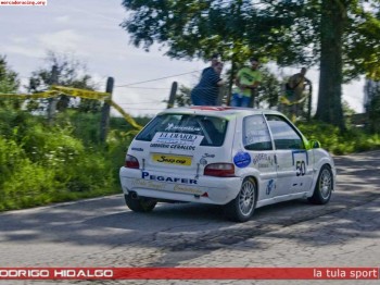 Se vende o se cambia citroen saxo cup