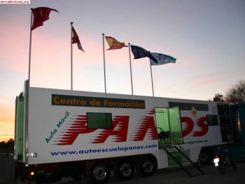 Se alquila motor-home