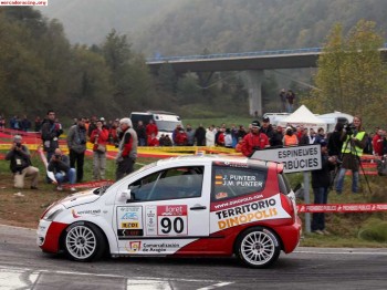 Vendemos citroen c2 r2 por cambio de coche..................