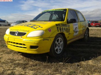 Se vende carroceria de saxo   de carreras