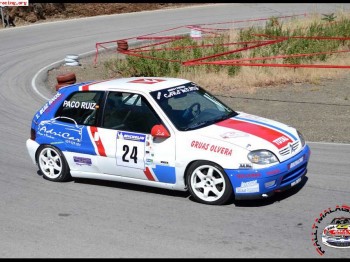 Se vende saxo grupo a