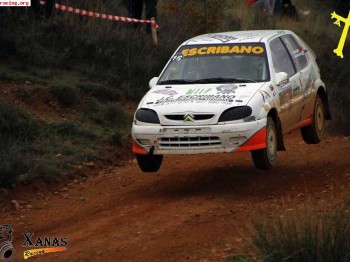 Se vende citroen saxo de rallys de tierra/autocross