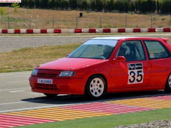 Citroen saxo 16v .(1800 euros)