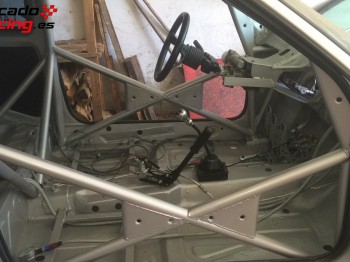 Se vende carroceria de citroën ax gti original