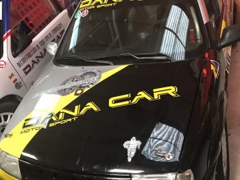 Se vende citroen saxo campeon de españa !!! 