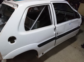 Carrocería saxo vts documentación de rallye 