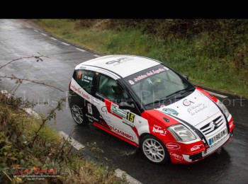 Por abandono de competicion se vende o cambia por coche familiar 