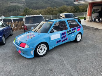 Se vende ax a1/2 por cambio de coche 