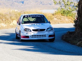 Se vende citroen saxo vts 16v documentación de rally