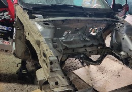 Carrocería saxo de rally