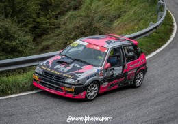 Saxo con secuencial y admisión kit car 