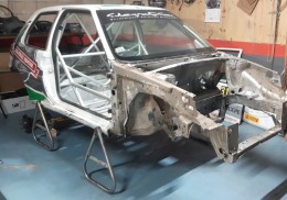 Carroceria saxo con barras omp