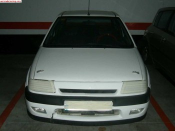 Se vende saxo para autocross