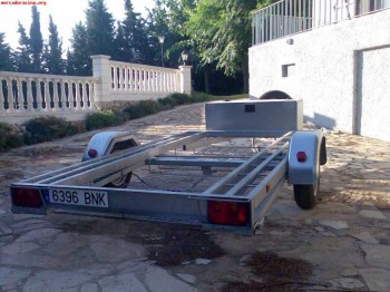 Vendo remolque para car cros.