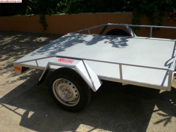 Vendo remolque plataforma solo usado 1 vez