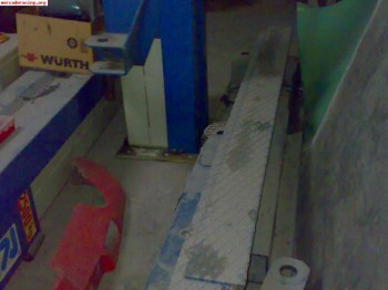 Vendo elevador 2 columnas ravaglioli 2800kg perfecto estado.