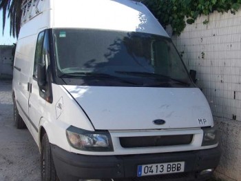 Se vende ford transit 2.5td