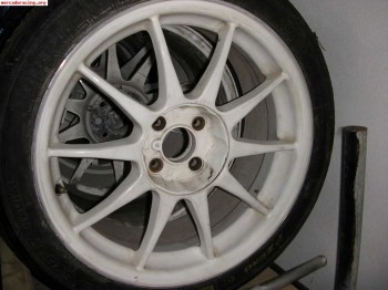 Cambio 11 llantas de clio super 1600 por remolque de 2 ejes