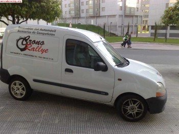 Se vende renault kangoo 1.9d 2200€